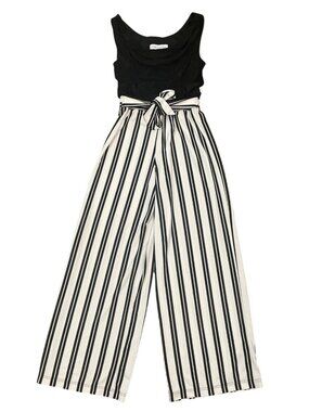 Emma & Michele  Black & White Sleeveless Jumpsuit Resort Beach Vacation